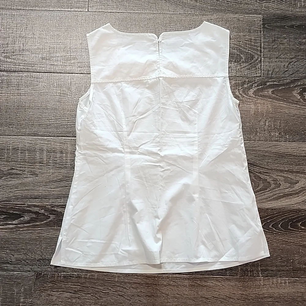 ⛅️ Talbots beaded Shell ⛅️ - Picture 3 of 3